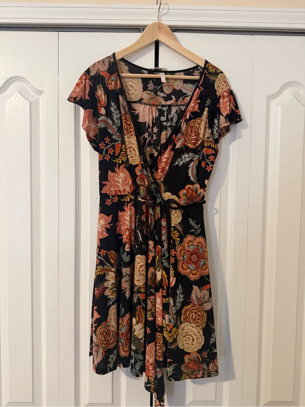 Xhilaration Black Floral Tie-Waist Mini Dress with Rust & Cream Blooms
